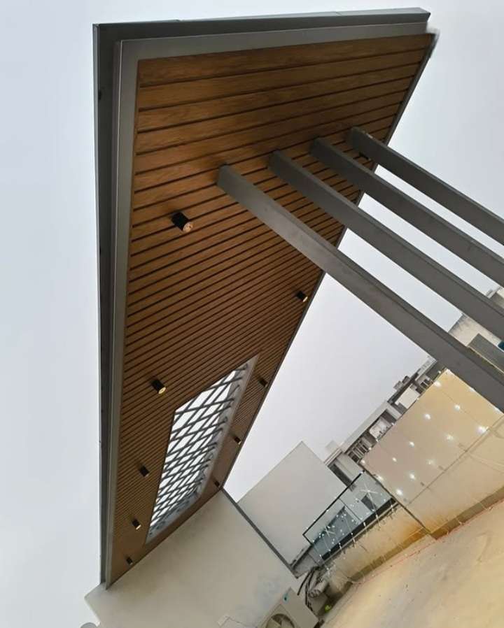 Soffit panel